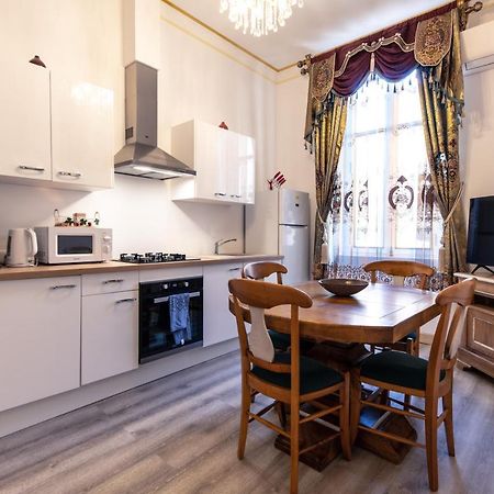 Studio Familial Maison De L'Eglise Du Couvent Narbonne Dış mekan fotoğraf